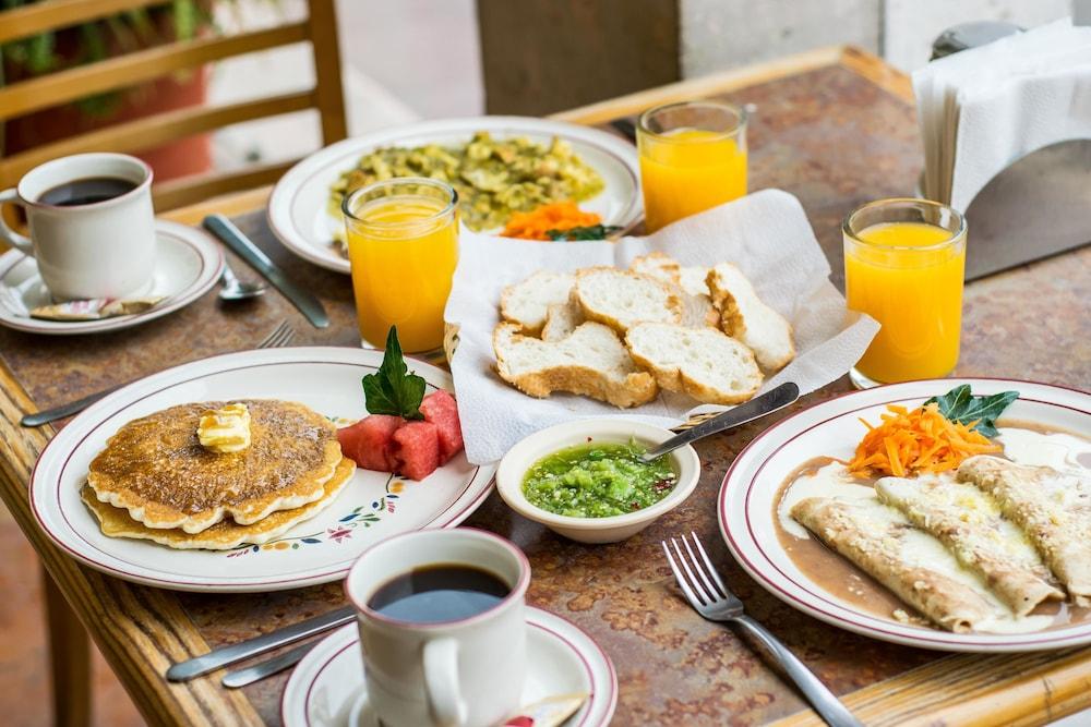 Hotel Qualitel Centro Historico Morelia Ngoại thất bức ảnh