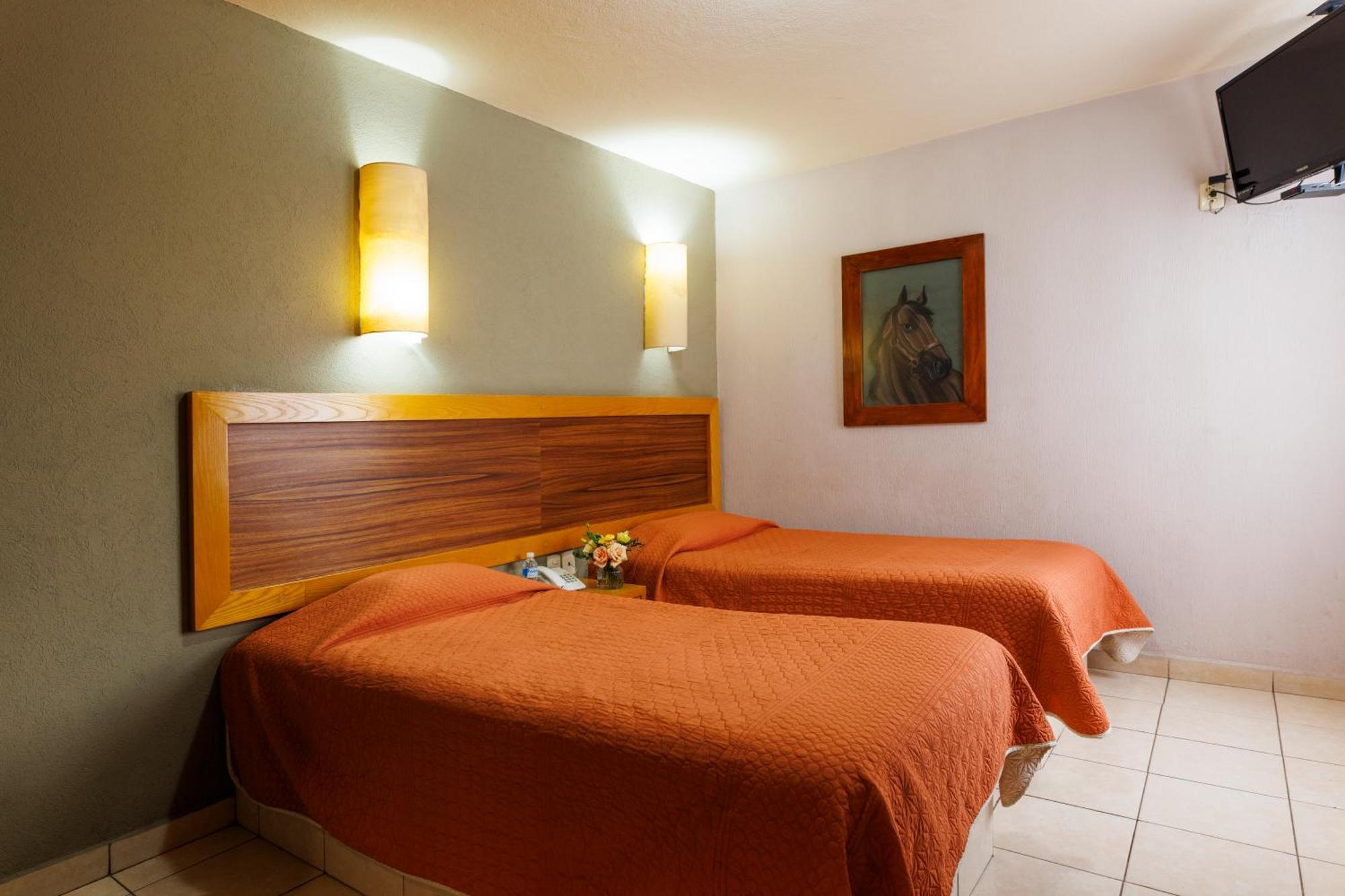 Hotel Qualitel Centro Historico Morelia Ngoại thất bức ảnh
